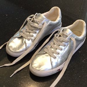 Silver Tommy Hilfiger women’s shoes